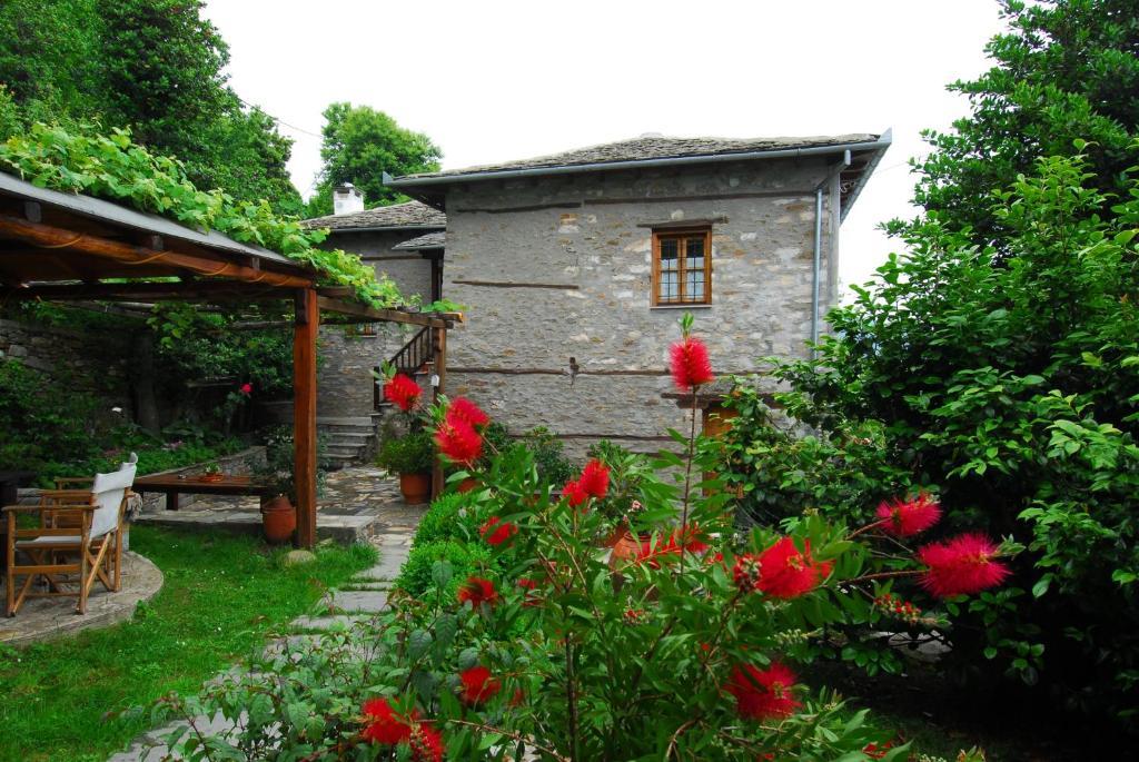 Hotel Archontiko Iatridis Mourésion Exterior foto