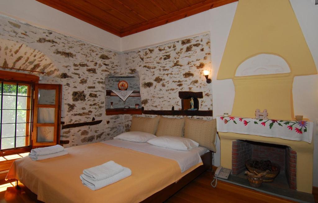 Hotel Archontiko Iatridis Mourésion Zimmer foto